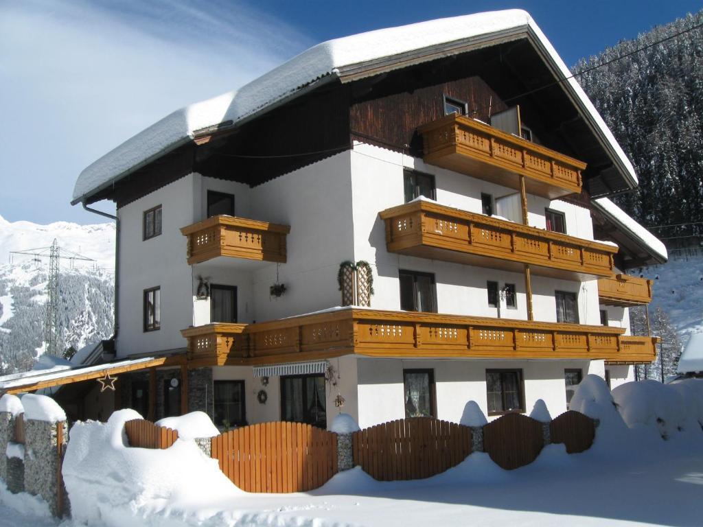 Appartements Schusser Mallnitz Bagian luar foto